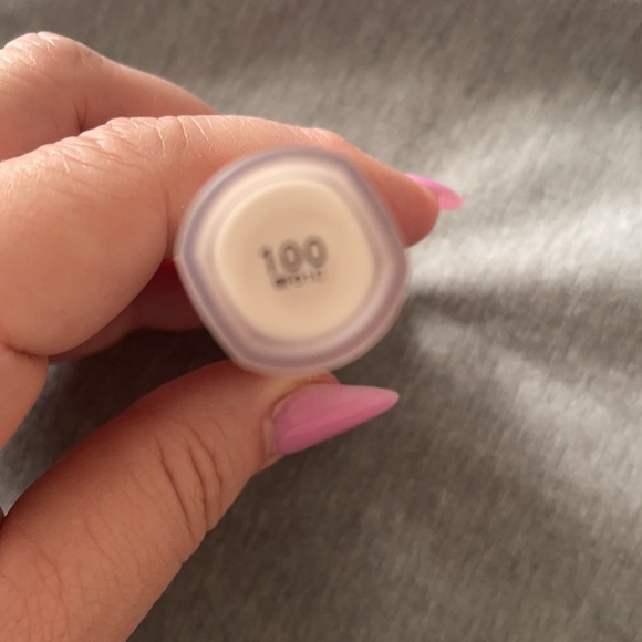 Fenty 100 Pro Filt'r Instant Retouch Concealer - Picture 5 of 5